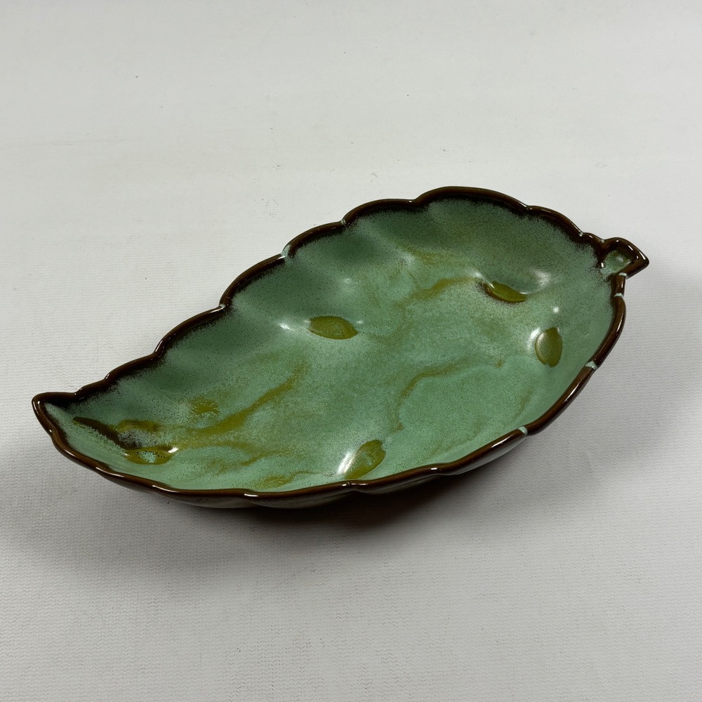 Vintage Frankoma 9" Leaf Dish Plainsman Prairie Green Nut Candy Relish Appetizer